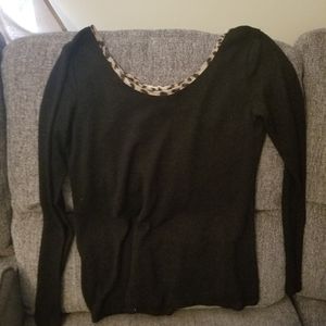 Daytrip shirt with Leapord bow